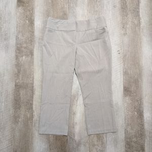 Maurices Khaki Cropped Pants